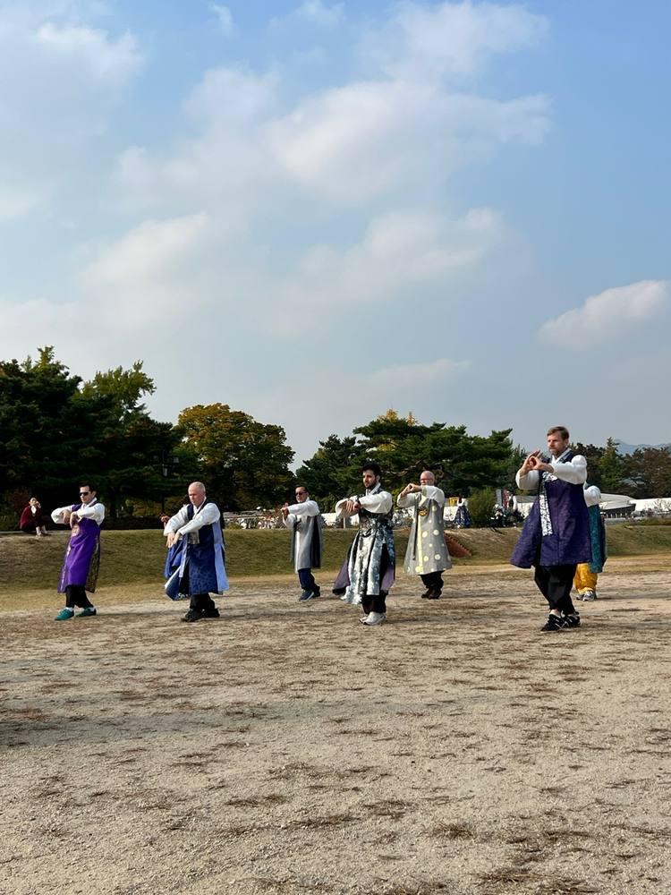 Tukong Korea Tour - training in traditional hanbok